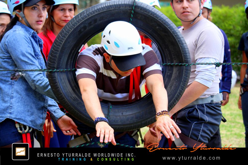 Talleres de Cuerdas | Team Building Empresarial para el desarrollo de equipos de trabajo
